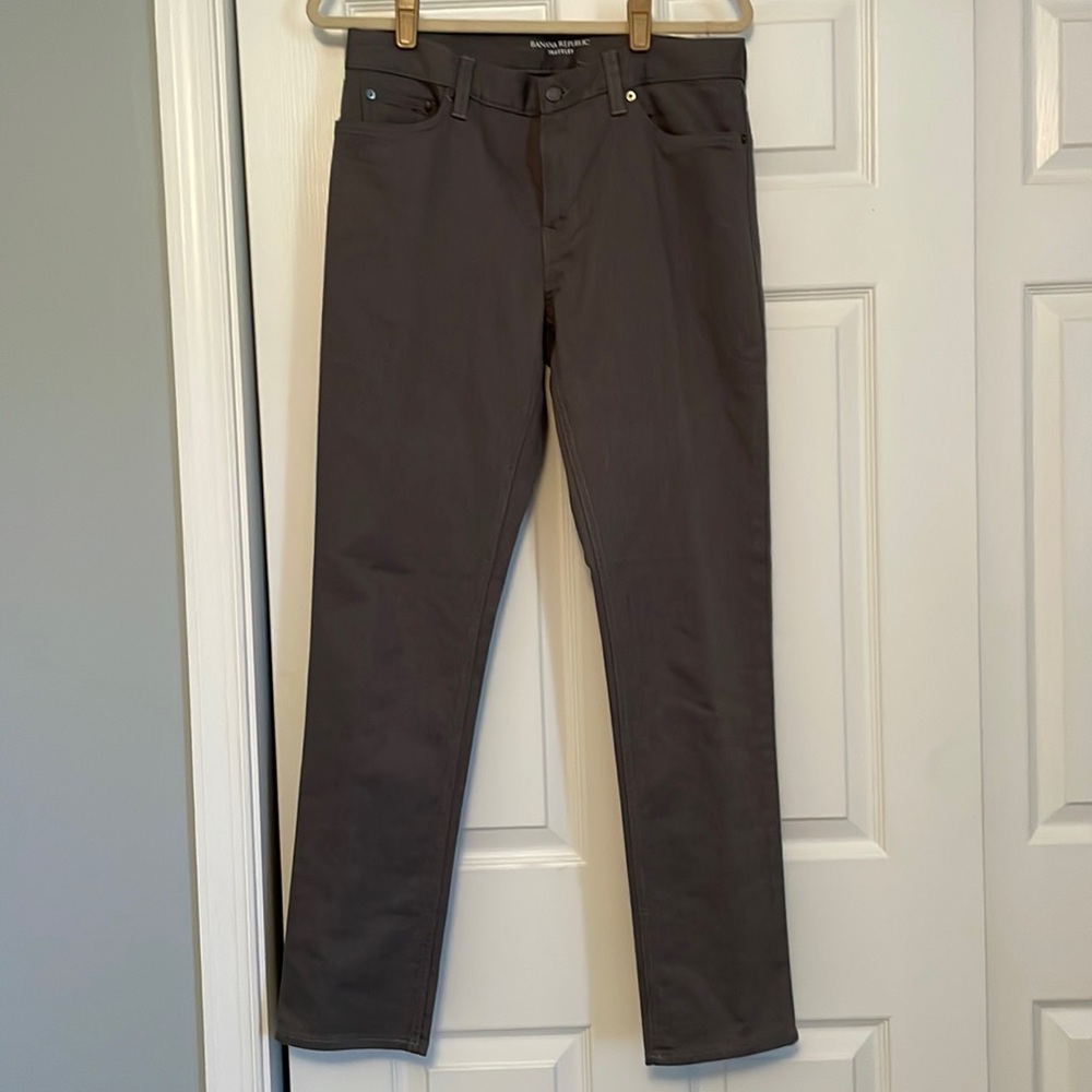 31 x 32 grey banana republic pants